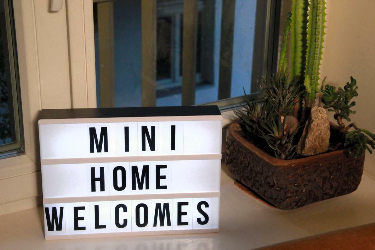 Mini Home Vilnius Old Town Exterior foto